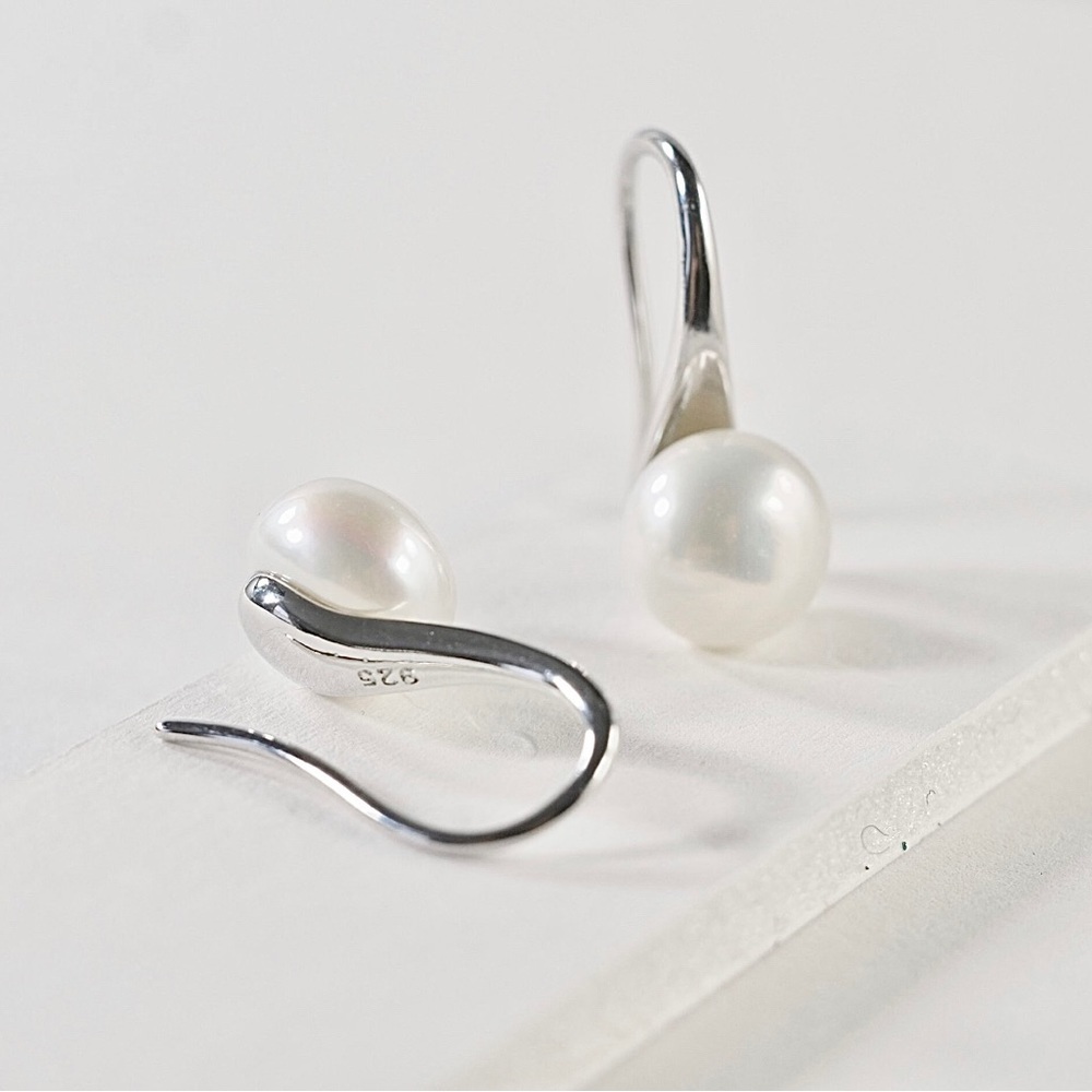 AAA+ Quality 5mm Freshwater Cultured Pearl 925 Sterling Silver Dangle Earrings - Picture 7 of 10